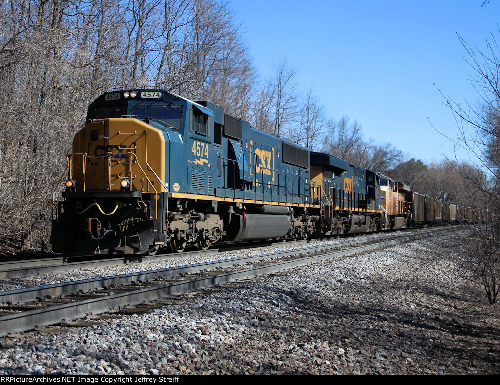 CSXT 4574